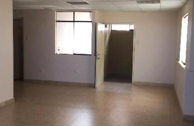 ALQUILER DE OFICINA EMPRESARIAL EN AV. LUIS GONZÁLES